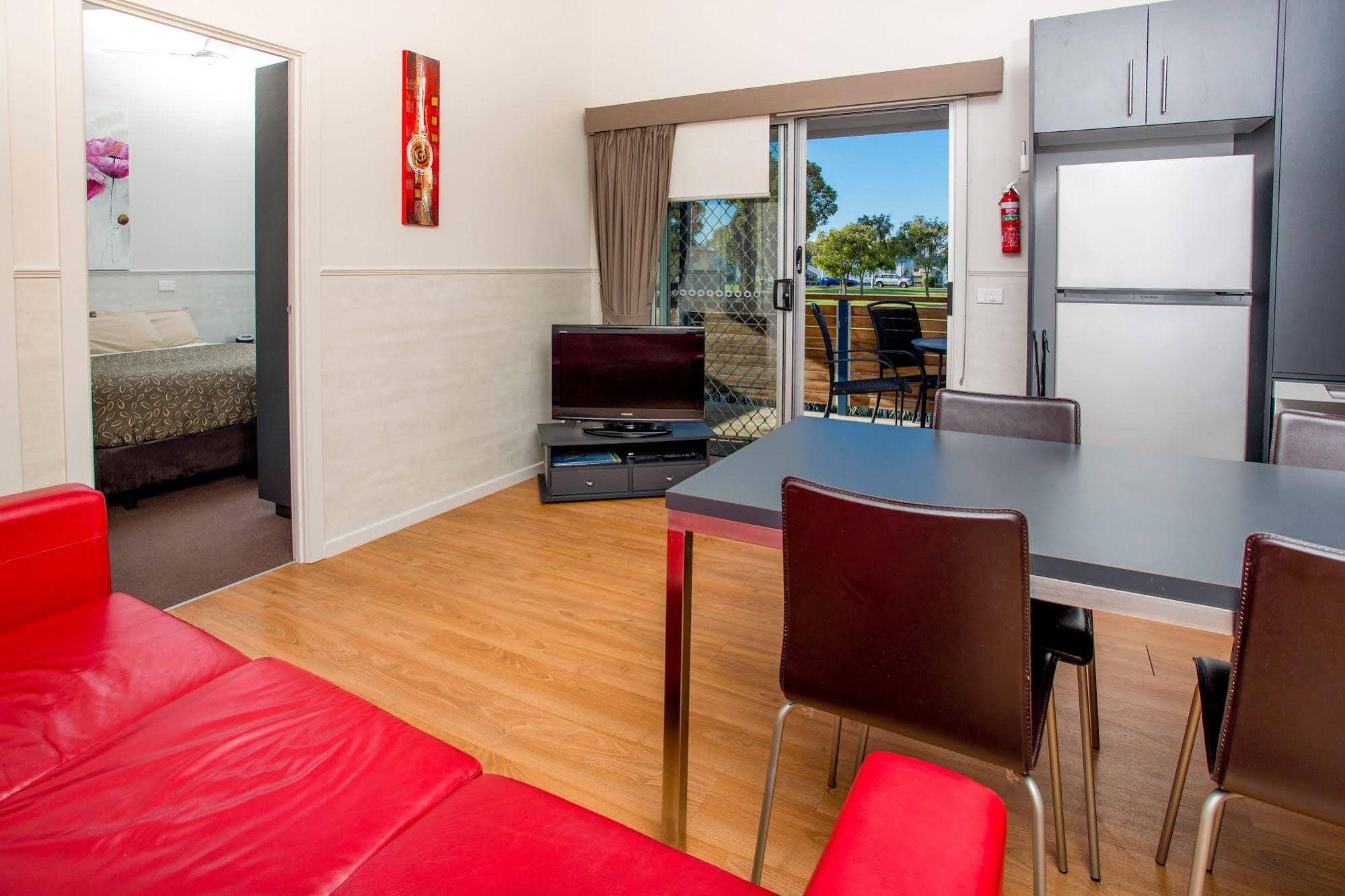 Big4 Port Fairy Holiday Park Exterior photo